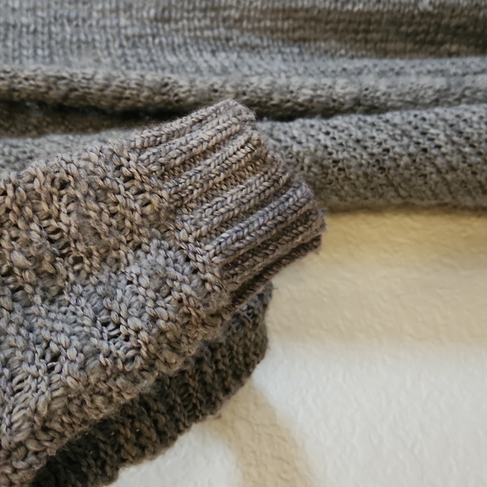 SOLD ON OTHER PLATFORM🧥ABERCROMBIE & FITCH🧥 Open front Knitted Cardigan - Picture 3 of 5